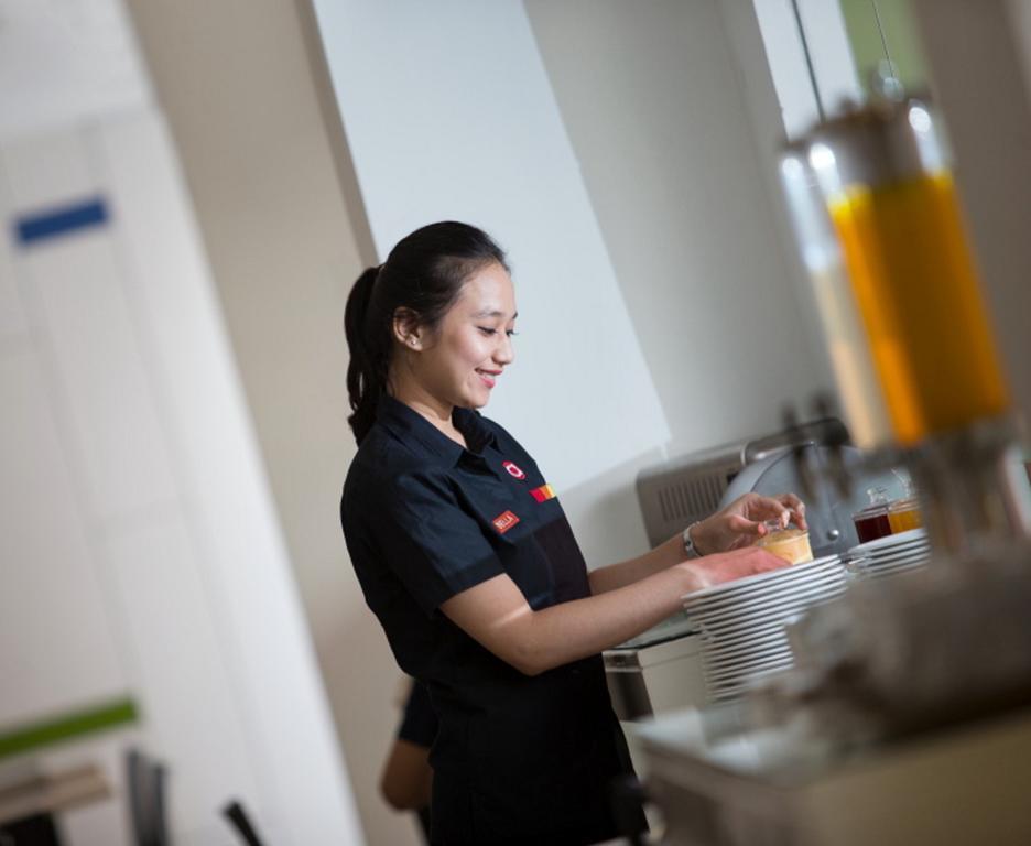 Amaris Hotel Tangerang Esterno foto